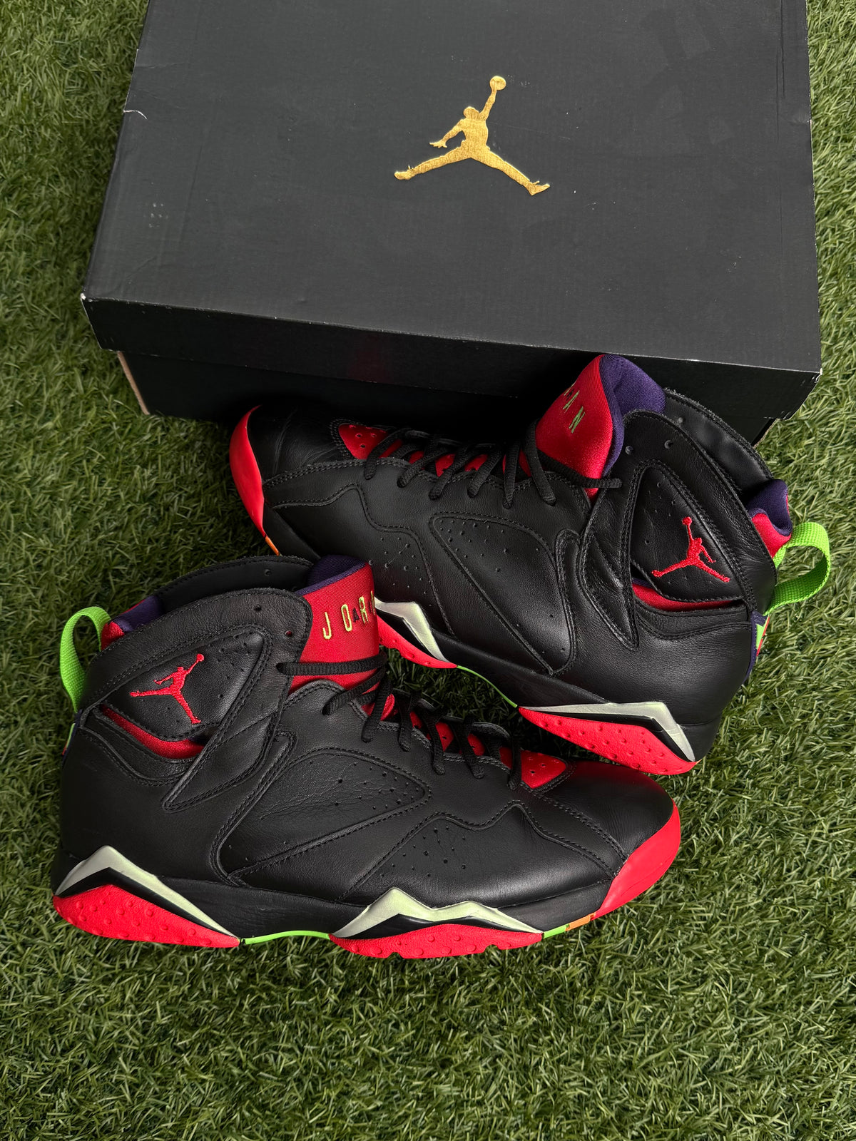 Jordan 7 Retro Marvin the Martian