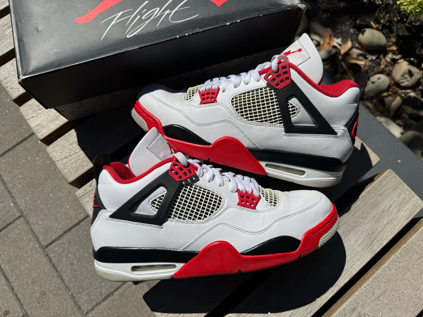 Jordan 4 Retro Fire Red (2020) *USED*