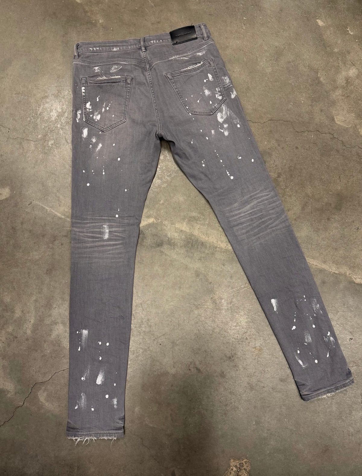 Purple Brand Worn Knee Slit Jean Light Indigo