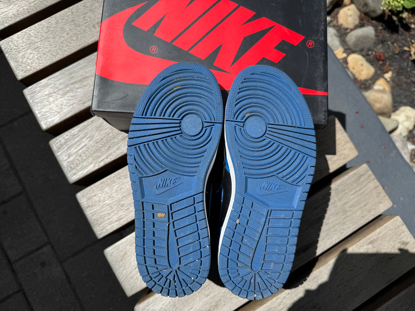 Jordan 1 Retro High OG Dark Marina Blue *USED*