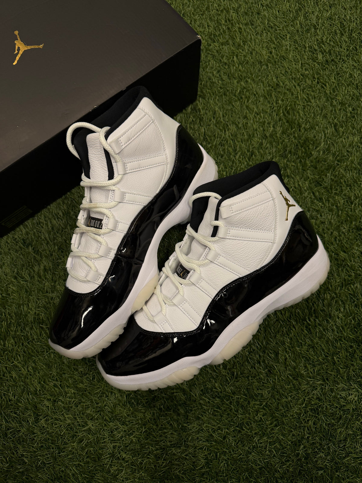 Jordan 11 Retro DMP Gratitude (2023)