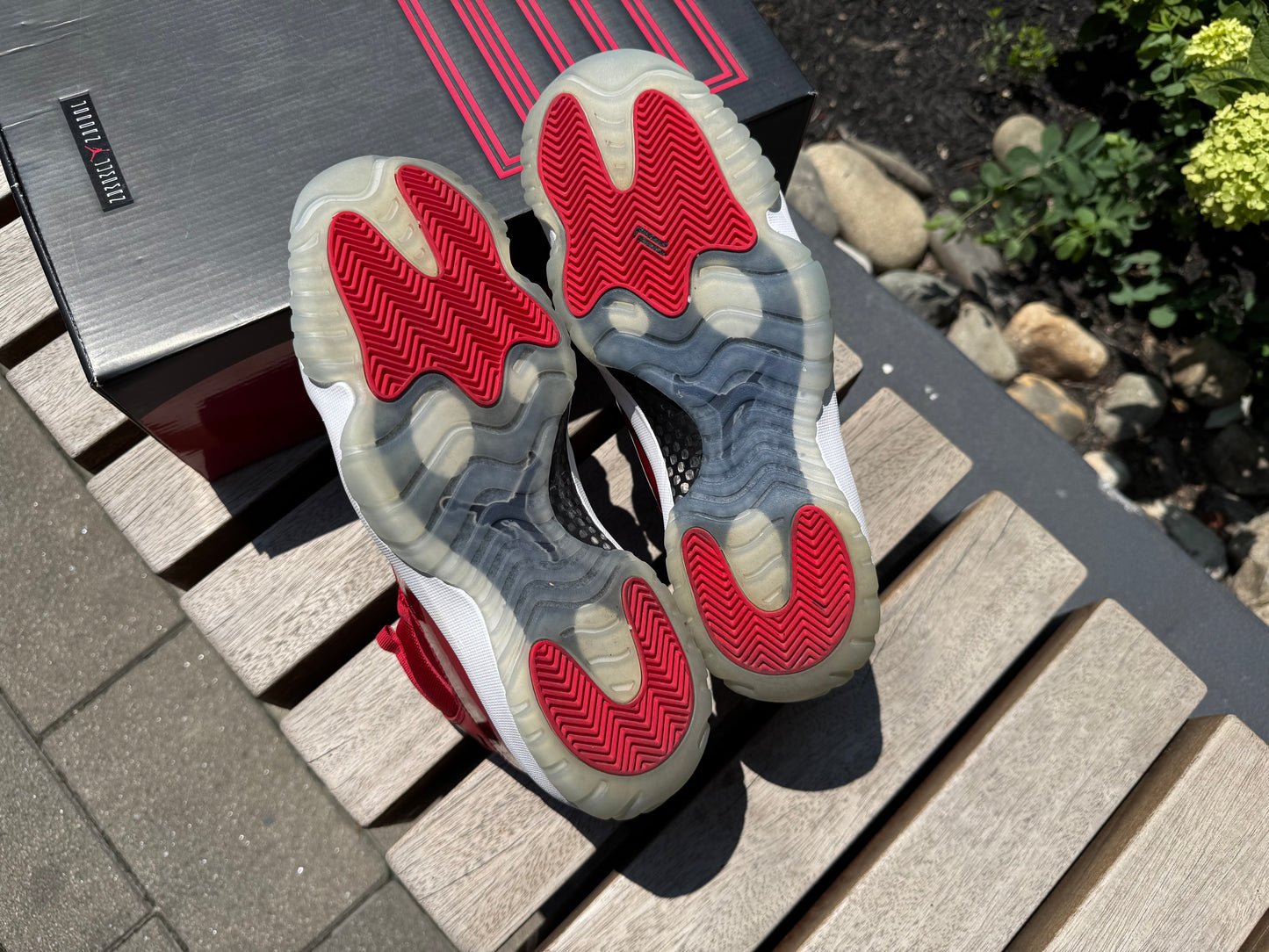 Jordan 11 Retro Win Like 96 *USED*