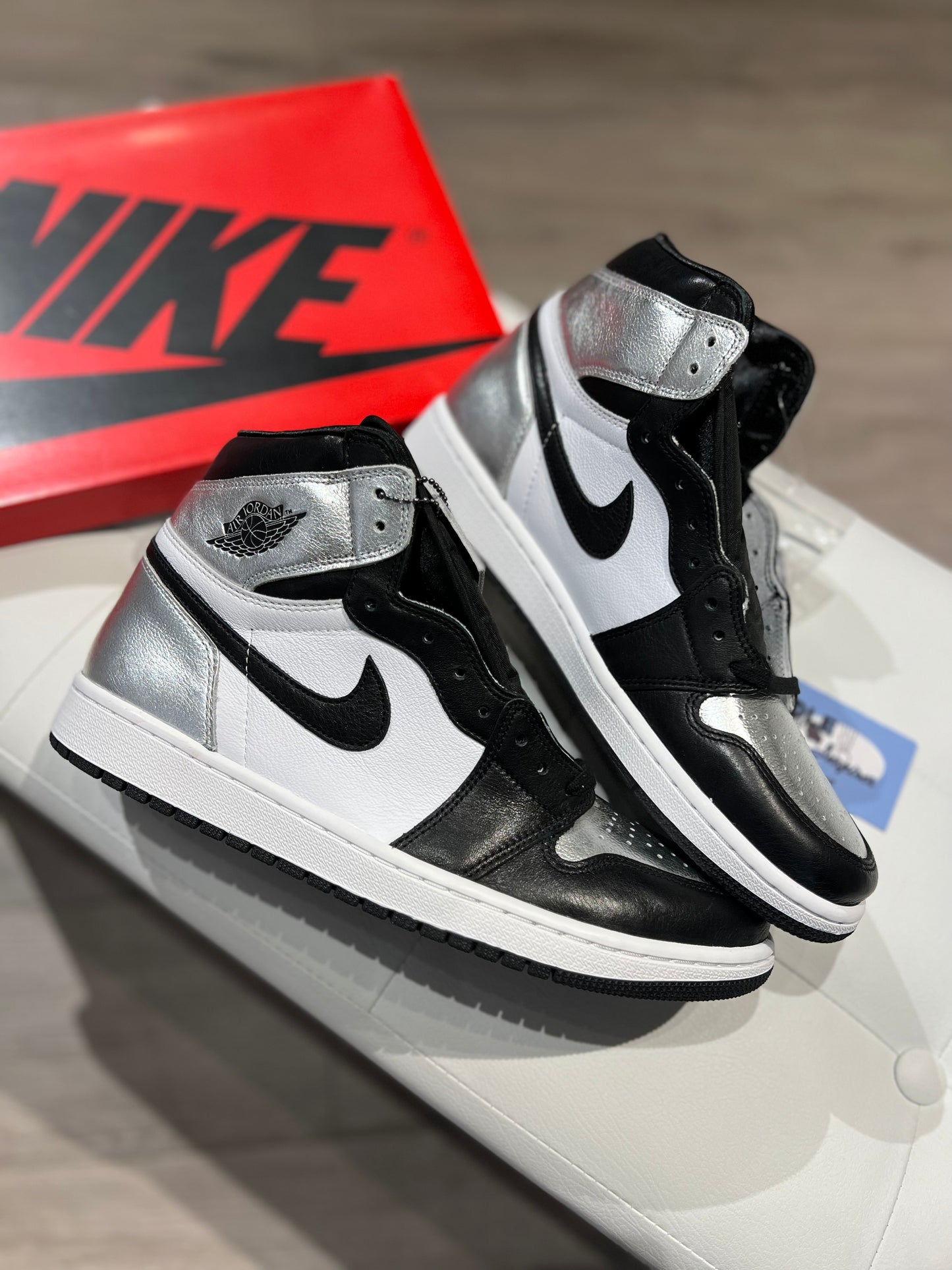 Air Jordan 1 “Silver Toe”