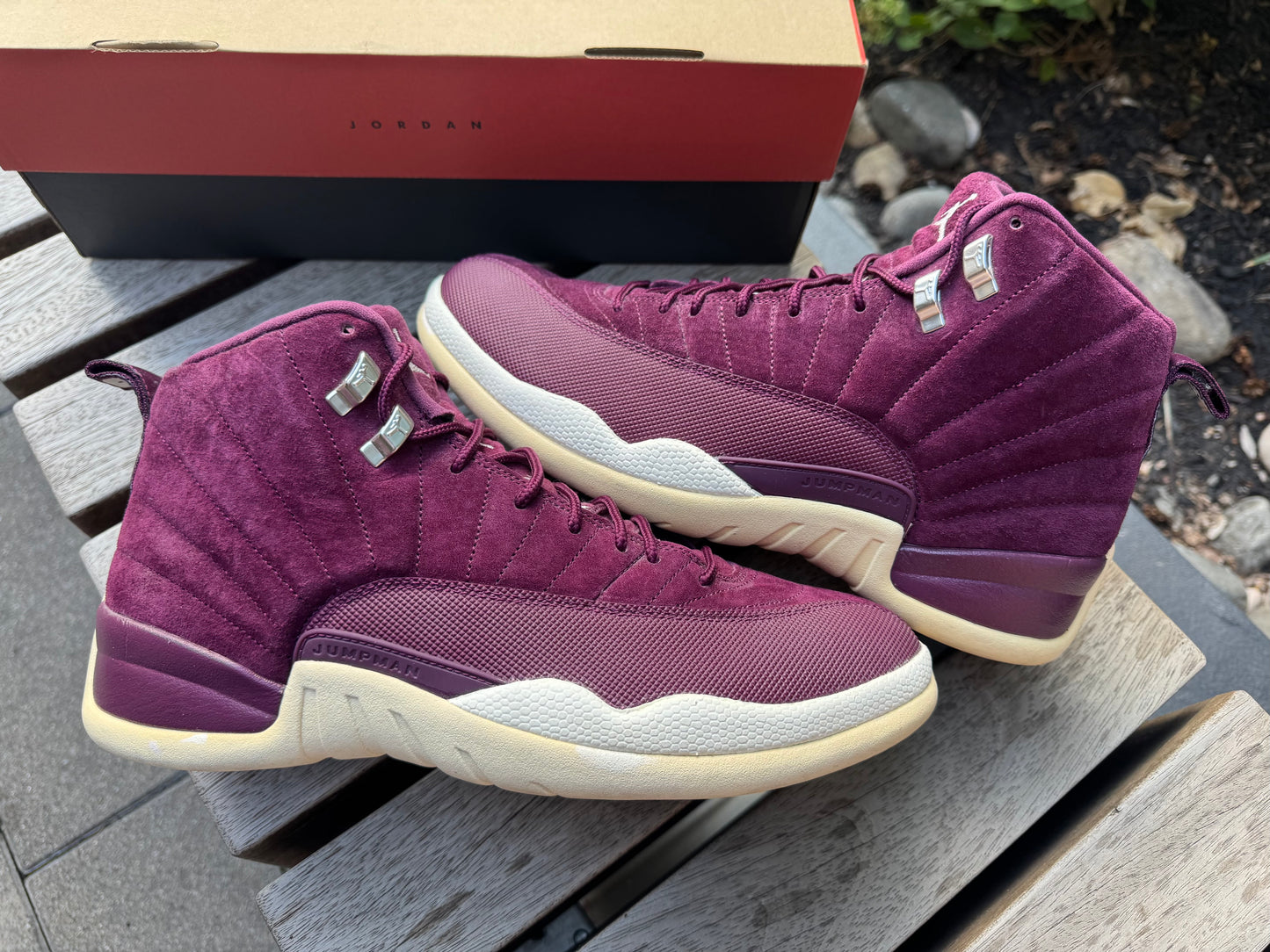 Jordan 12 Retro Bordeaux *USED*