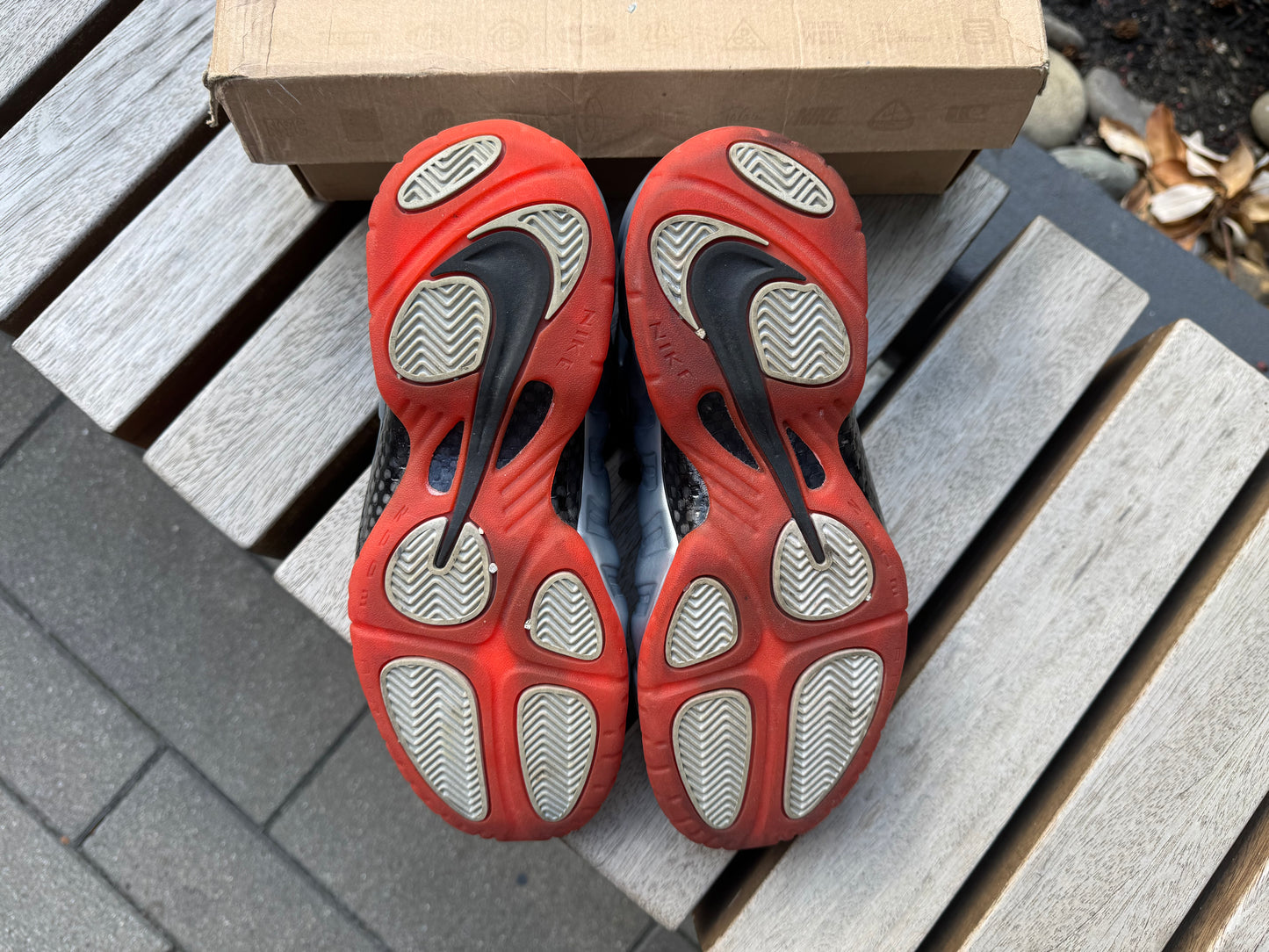 Nike Air Foamposite Pro Bright Crimson *USED*