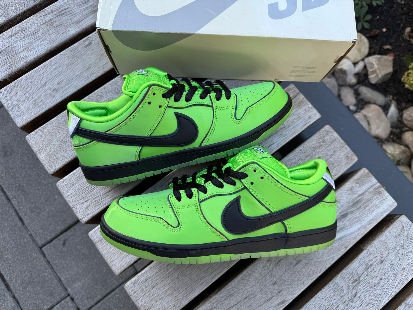 Nike SB Dunk Low The Powerpuff Girls Buttercup *USED*