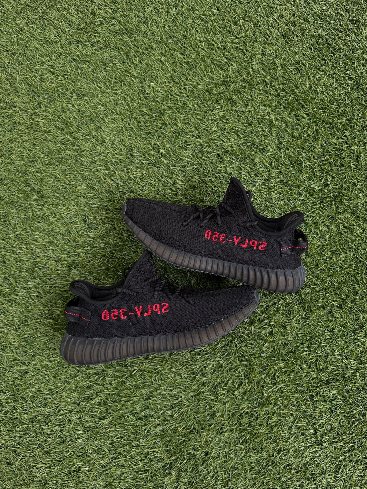 adidas Yeezy Boost 350 V2 Black Red