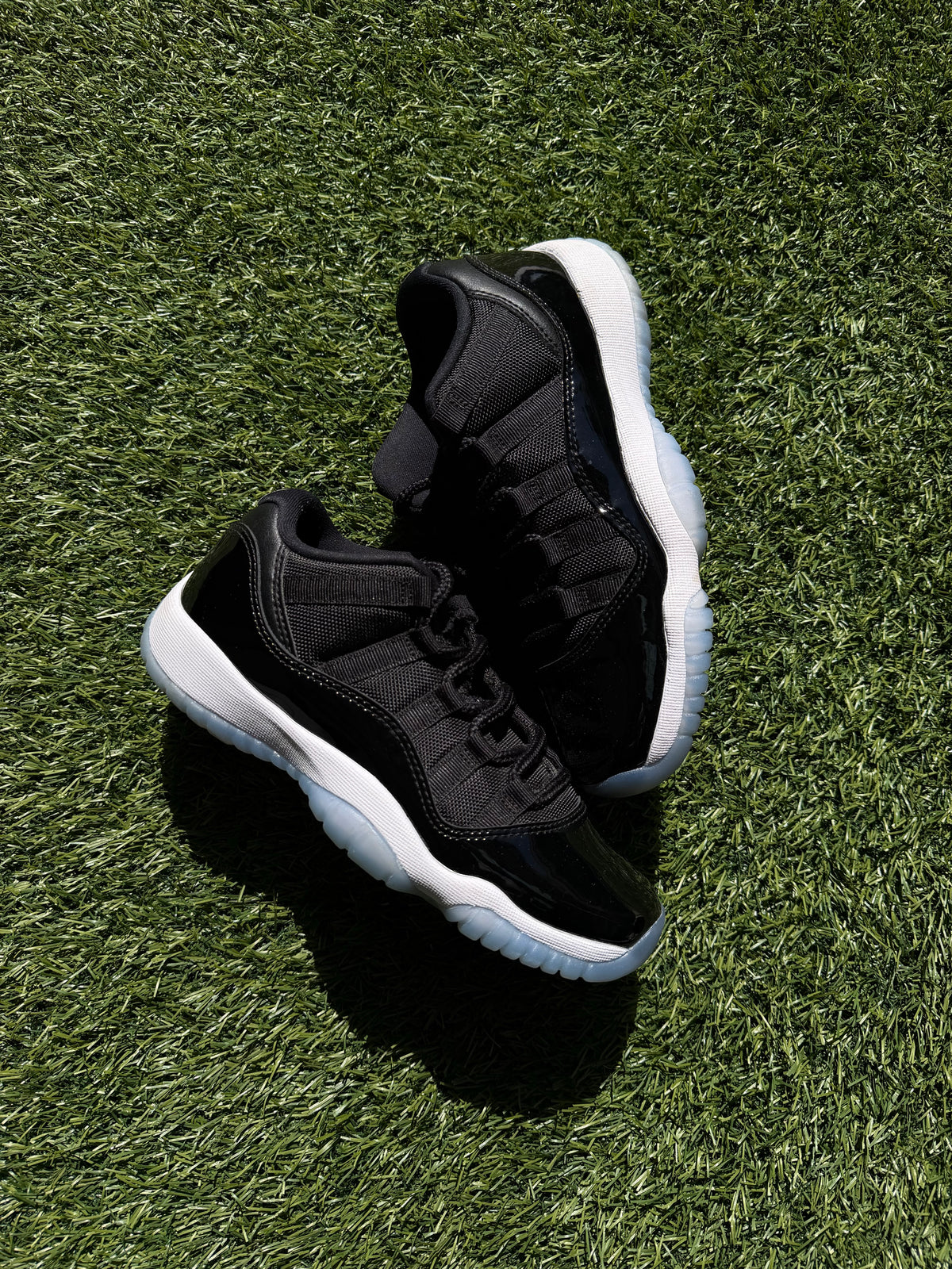 Jordan 11 Retro Low Space Jam (GS)