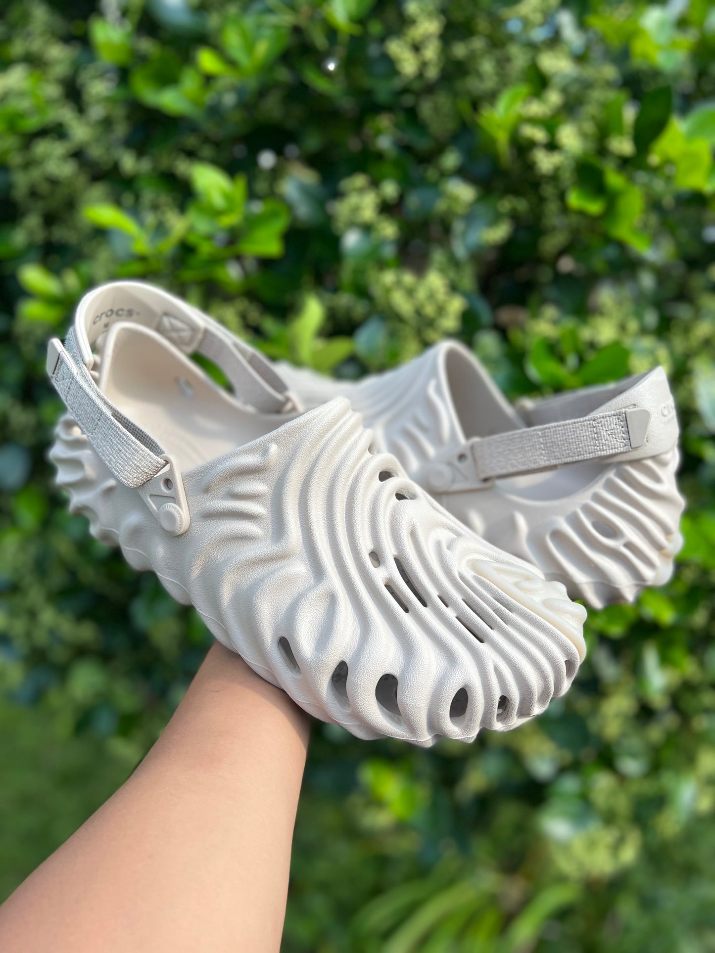 Salehe Bembury Crocs “Horchata” (GS)