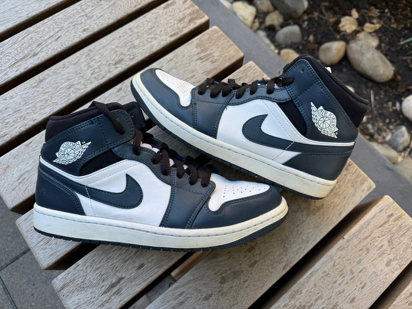 Jordan 1 Mid Armory Navy *USED* (NO BOX)
