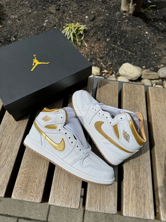 Air Jordan 1 “Metallic Gold” (PS)