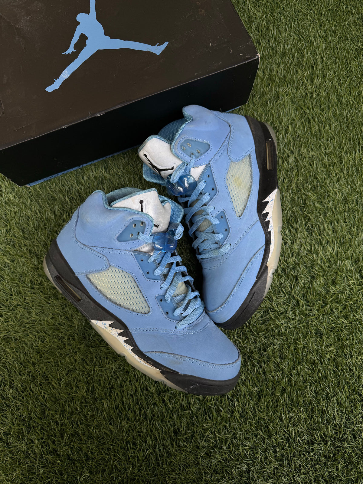 Jordan 5 Retro UNC University Blue