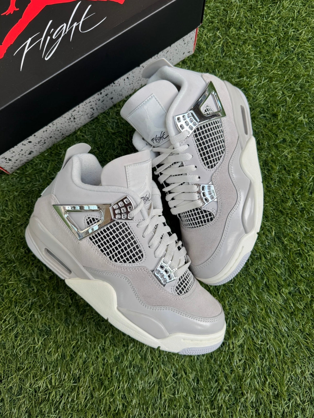 Jordan 4 Retro Frozen Moments (Women's) (Pre-Owned)