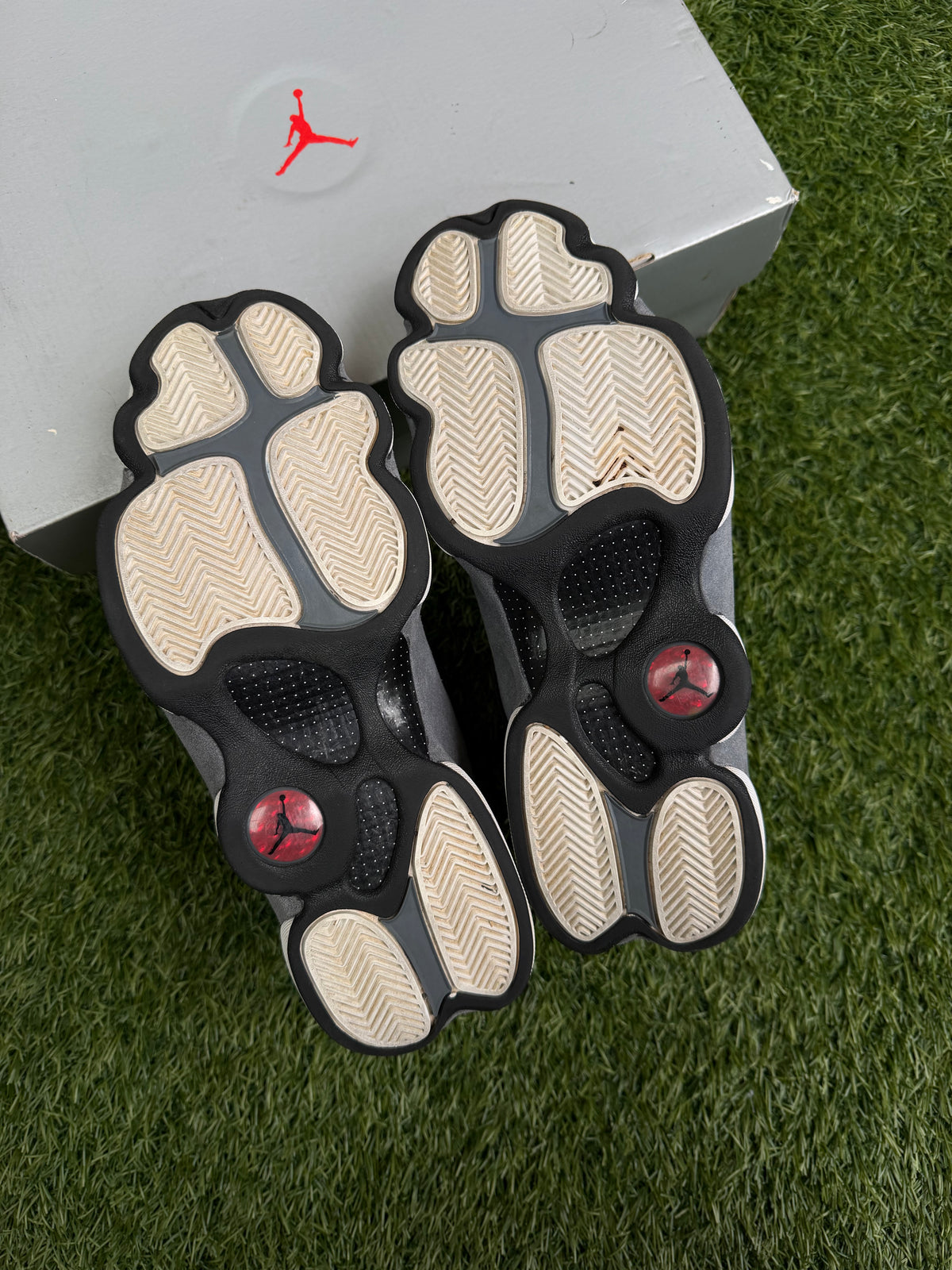 Jordan 13 Retro Black Flint