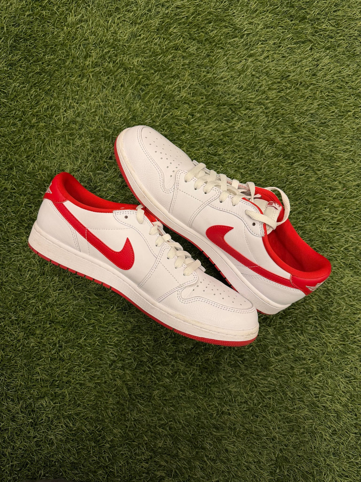 Jordan 1 Retro Low OG University Red