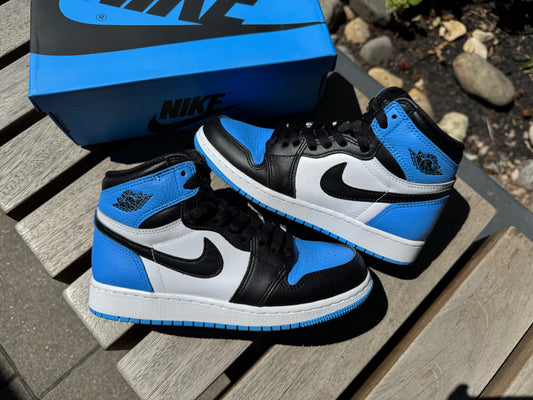 Jordan 1 Retro High OG UNC Toe (GS) *USED*