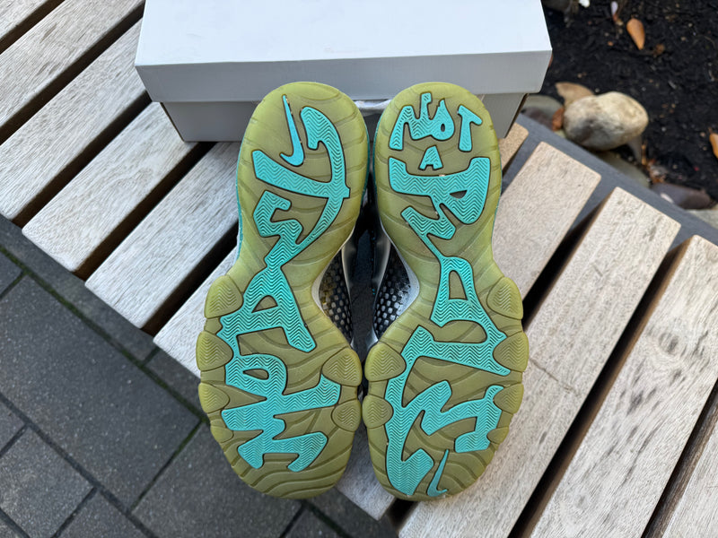 Nike Barkley Posite Max Metallic Silver Gamma Blue *USED* (REP BOX)