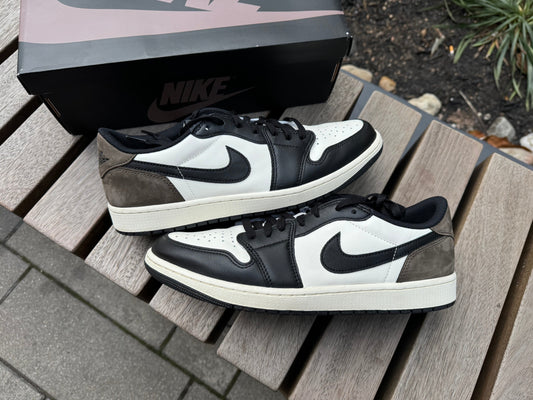 Jordan 1 Retro Low OG Mocha *USED*