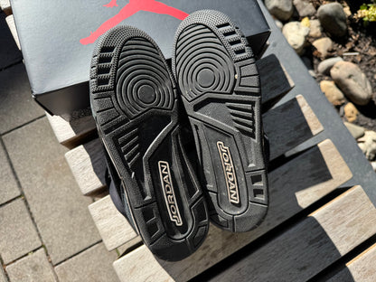 Jordan 3 Retro Black Cat (2025) (GS) *USED*