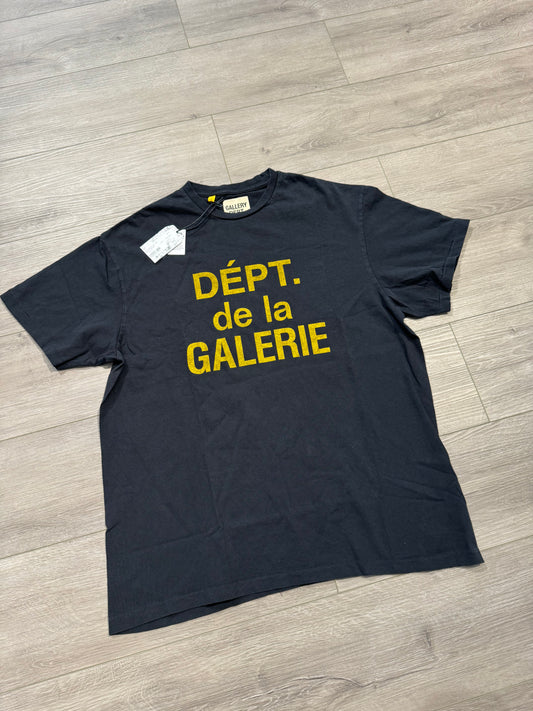 Gallery Dept “Black Yellow” Tee