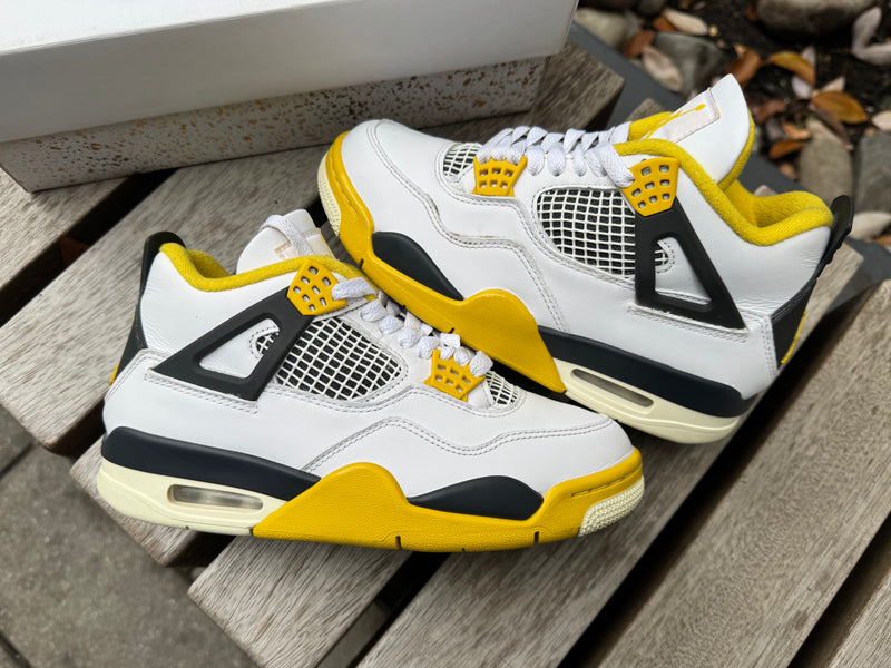Jordan 4 Retro Vivid Sulfur (Women's) *USED*