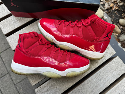 Jordan 11 Retro Win Like 96 *USED*