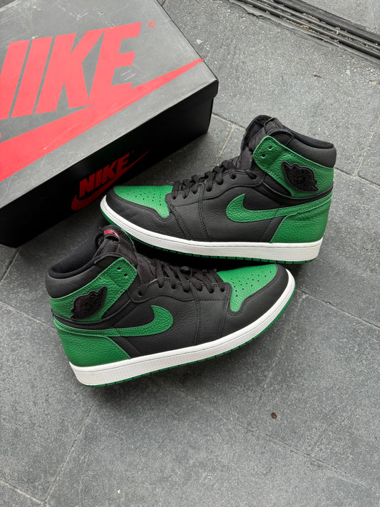 *USED* Air Jordan 1 “Pine Green 2.0”