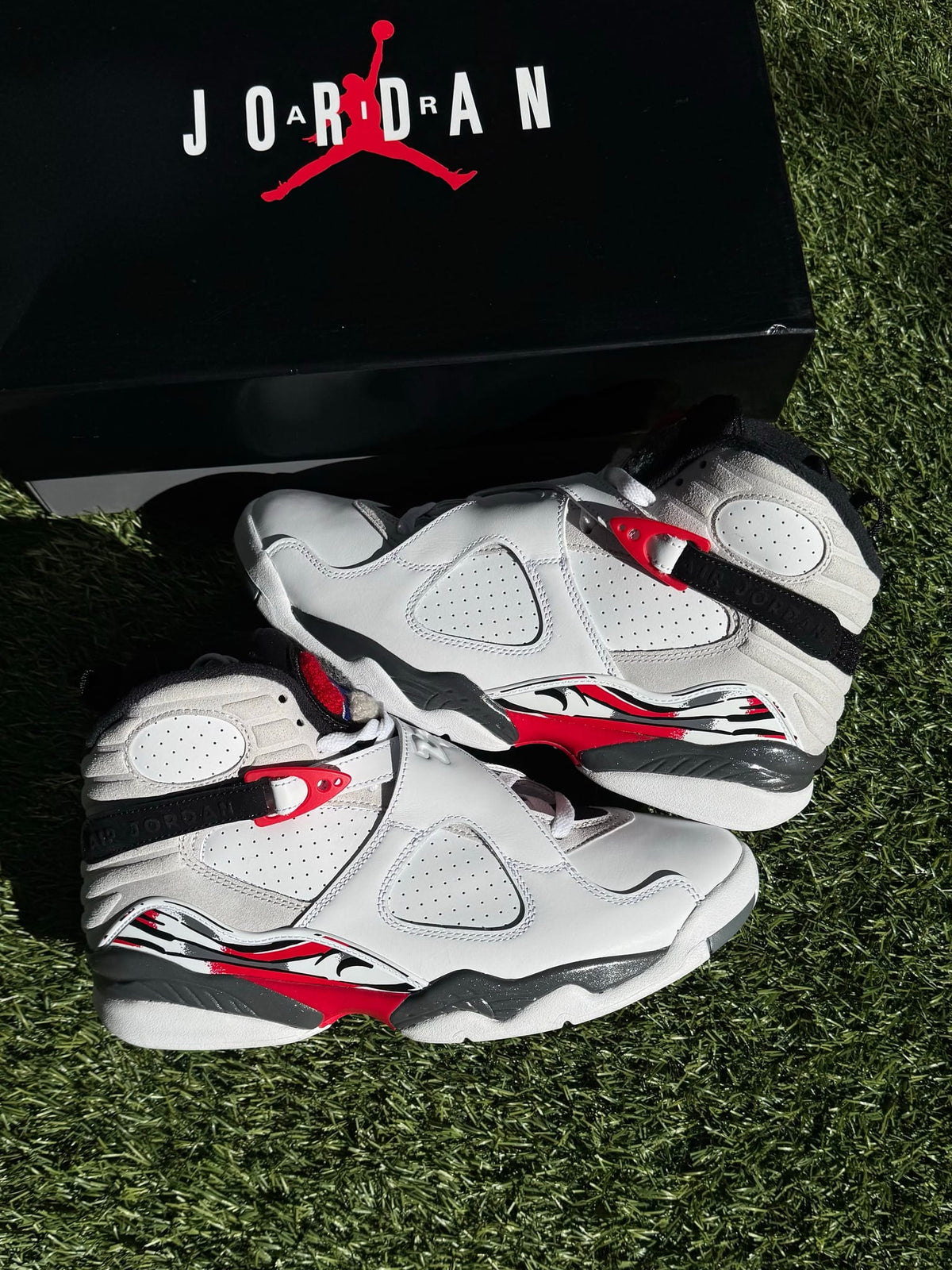 Jordan 8 Retro White True Red (2025)