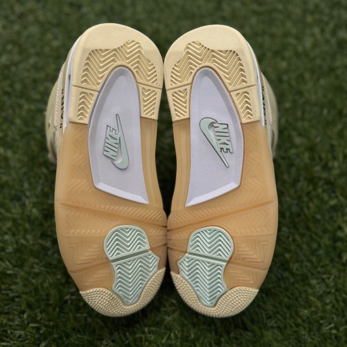Jordan 4 Retro Off-White Sail (Women's)