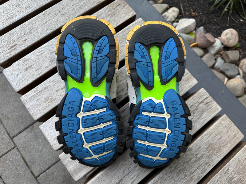Balenciaga Track Green White Blue *USED* (REPLACEMENT BOX) (42 EU)