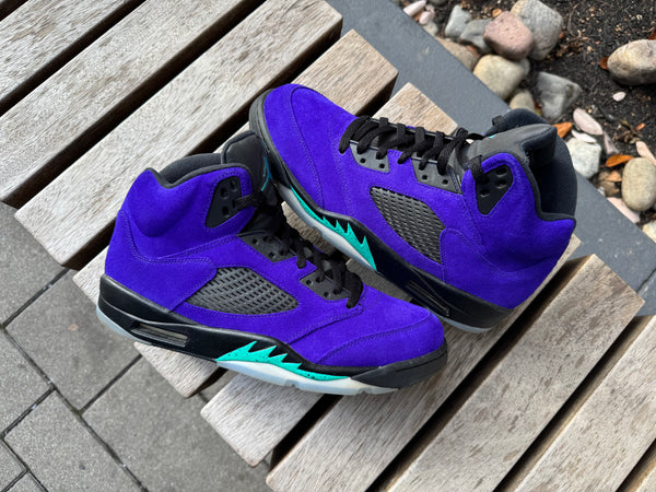 Jordan 5 Retro Alternate Grape *USED* (NO BOX)