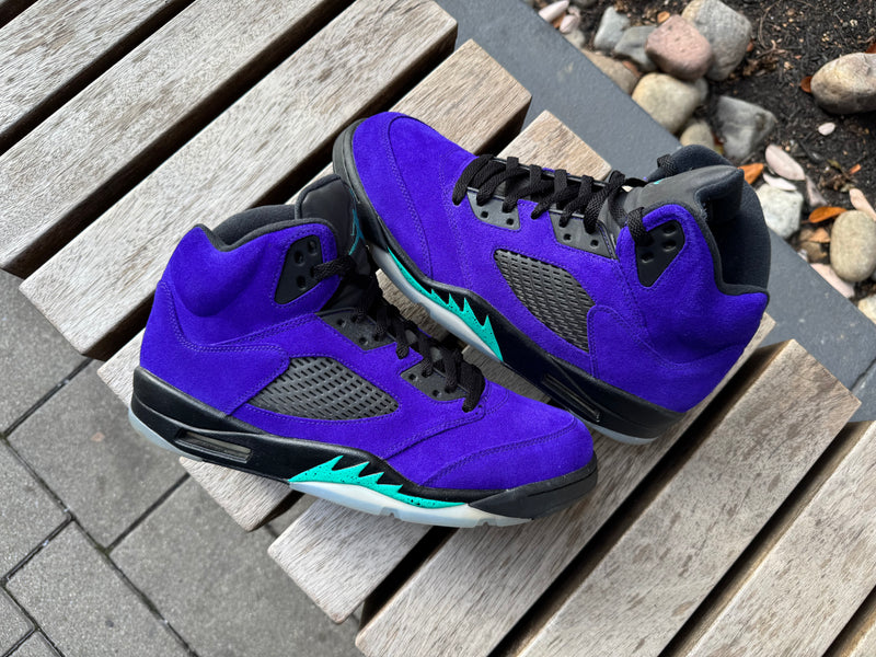 Jordan 5 Retro Alternate Grape *USED* (NO BOX)