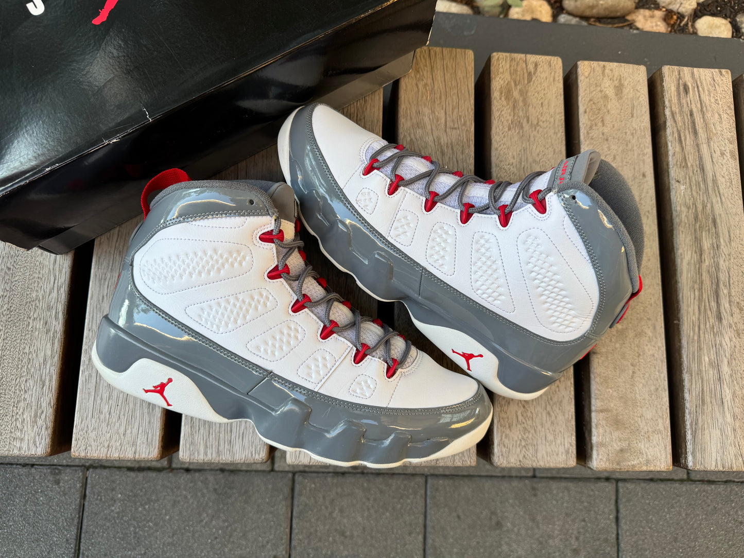 Jordan 9 Retro Fire Red *USED*