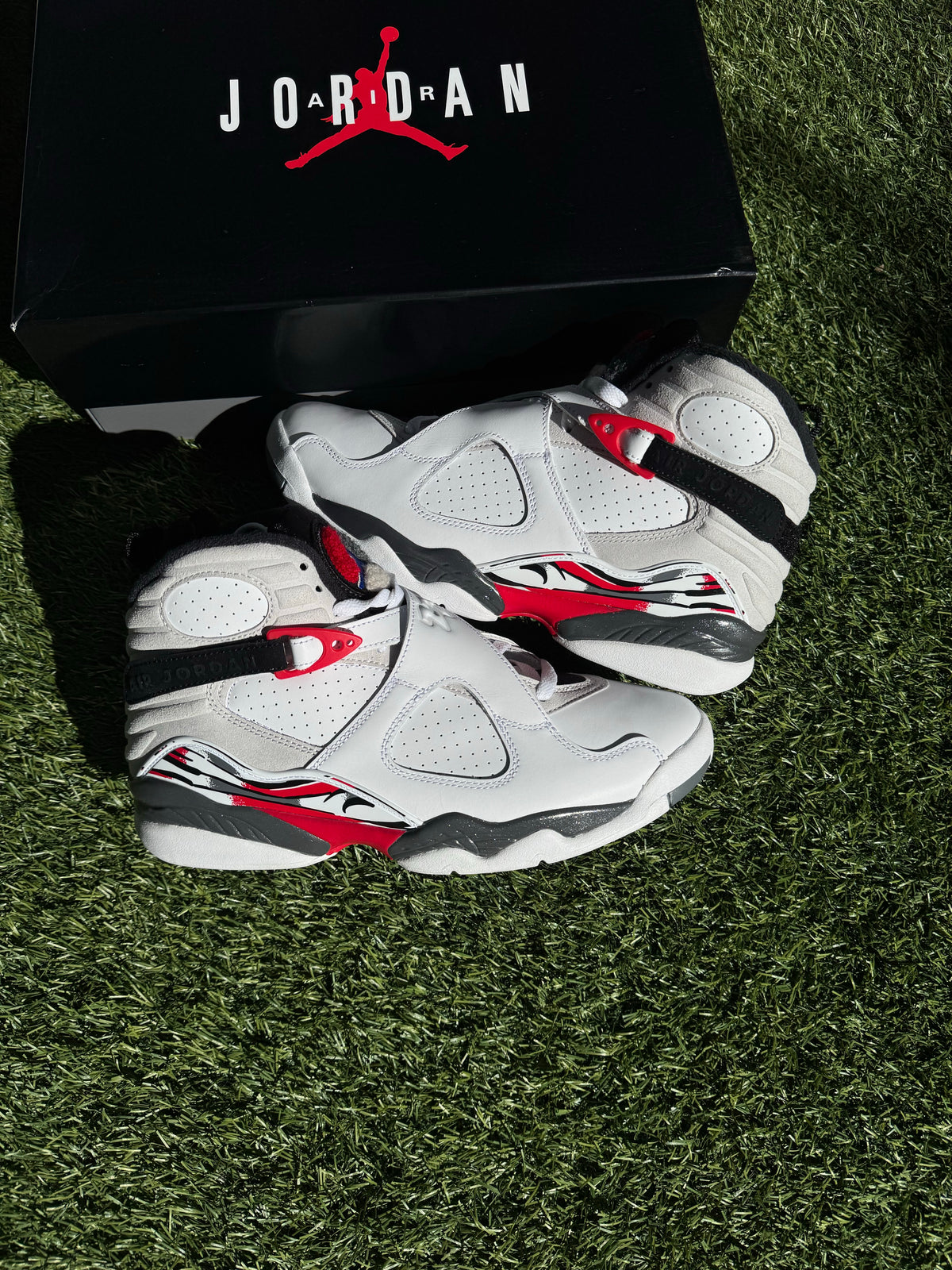 Jordan 8 Retro White True Red (2025)