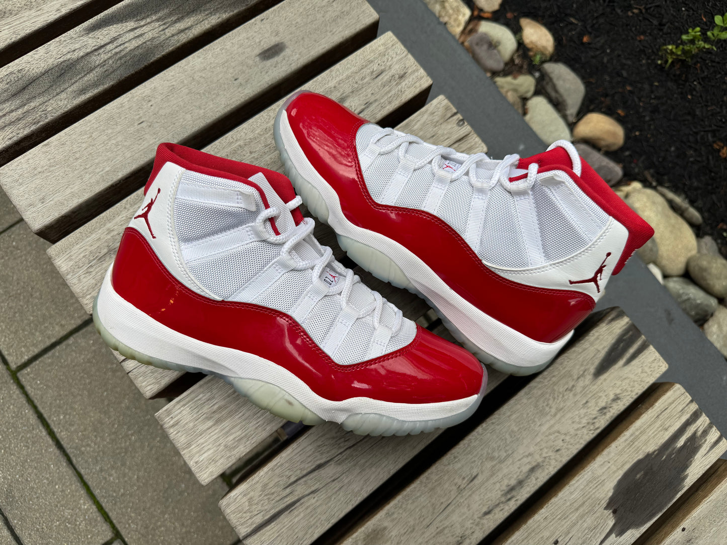 Jordan 11 Retro Cherry (2022) *USED* (NO BOX)