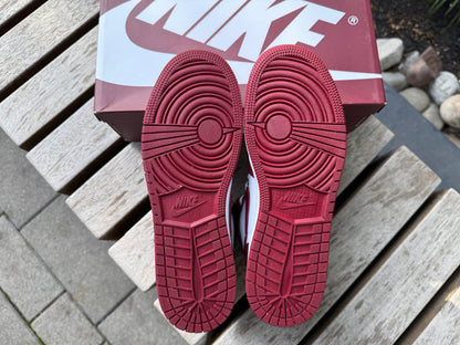 Jordan 1 Retro High OG Artisanal Team Red (GS) *USED*