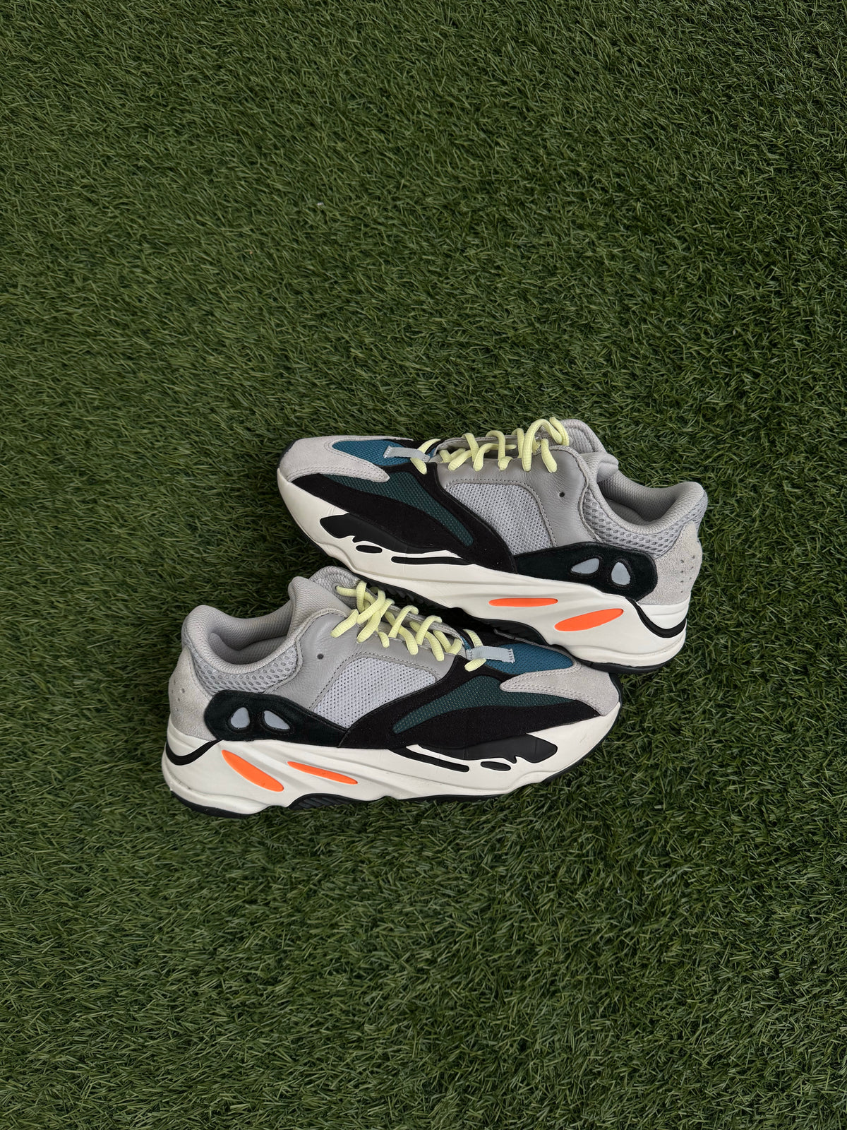 adidas Yeezy Boost 700 Wave Runner