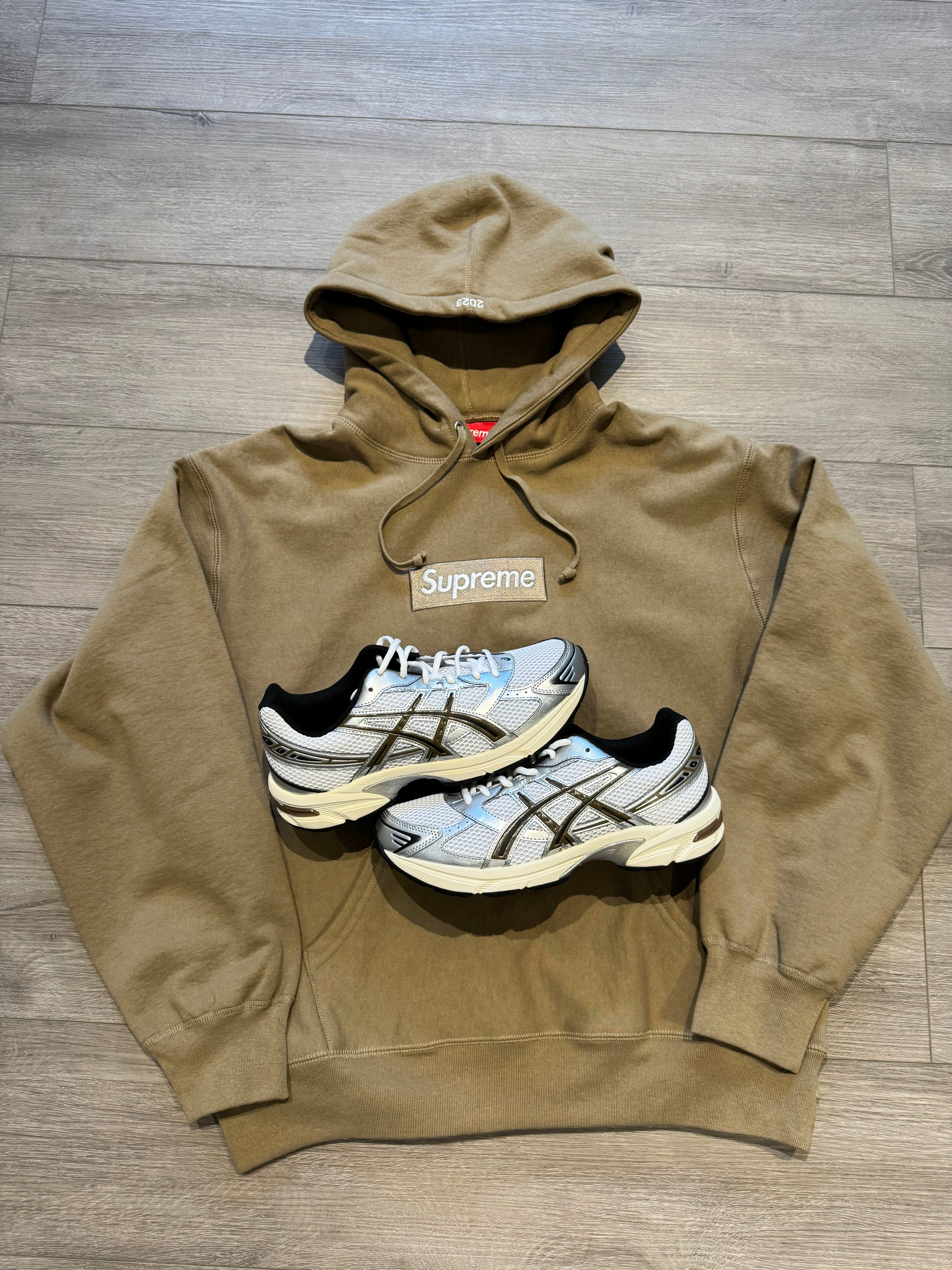 Supreme Box Logo “Dark Sand” Hooded Sweatshirt FW23 – soleinspires.com