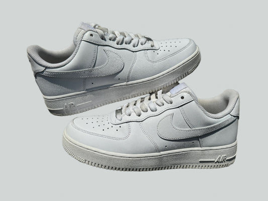 Nike Air Force 1 Low '07 White (REP BOX) *USED*