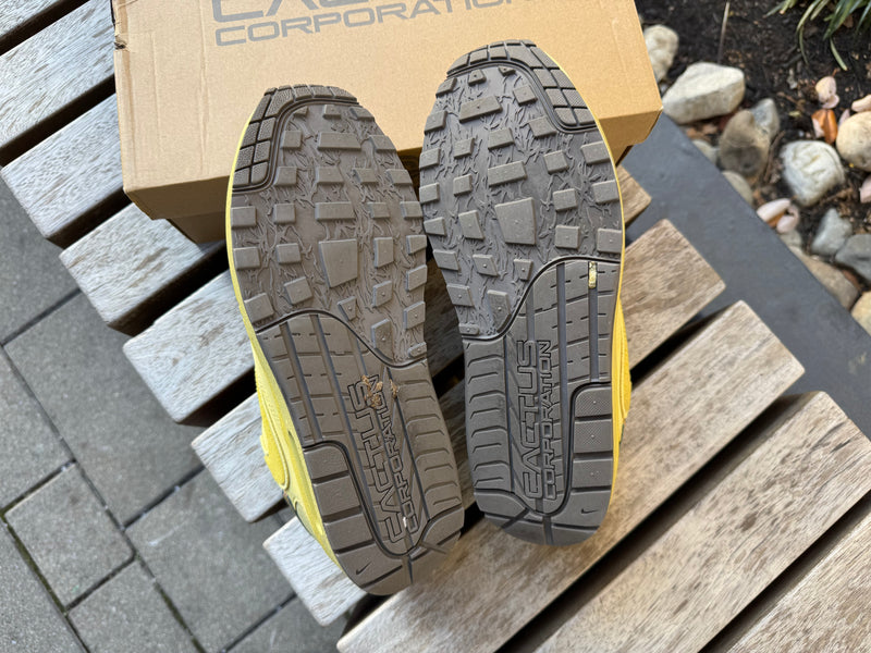 Nike Air Max 1 Travis Scott Cactus Jack Saturn Gold *USED*