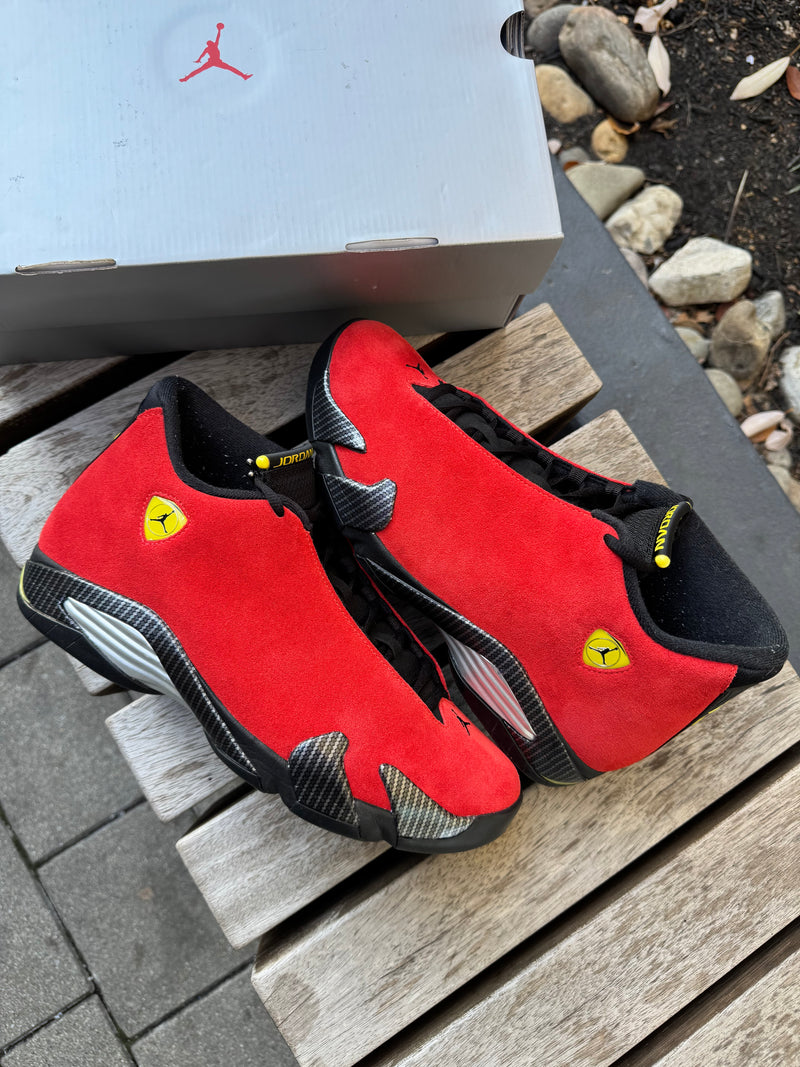 Jordan 14 Retro Ferrari (2025) *USED*