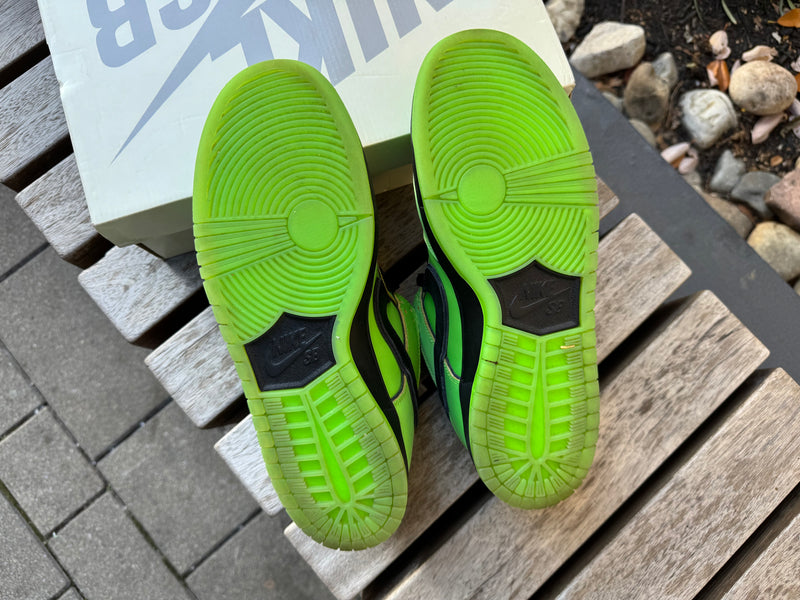 Nike SB Dunk Low The Powerpuff Girls Buttercup *USED*