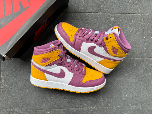 Jordan 1 Retro High OG Brotherhood (GS) *USED*