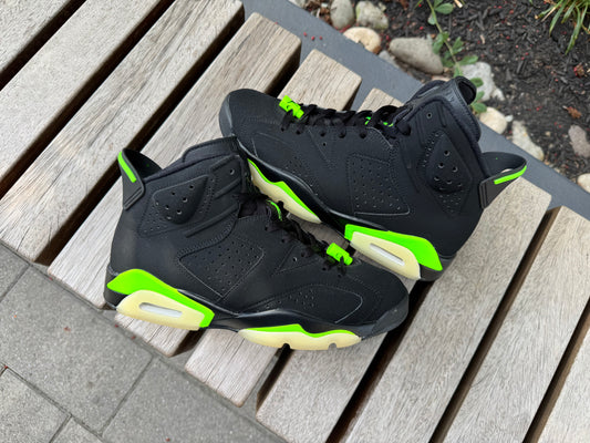 Jordan 6 Retro Electric Green *USED* (NO BOX)