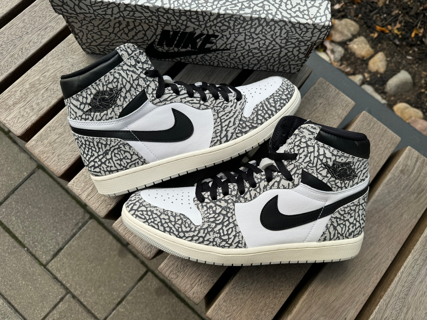 Jordan 1 Retro High OG White Cement *USED*