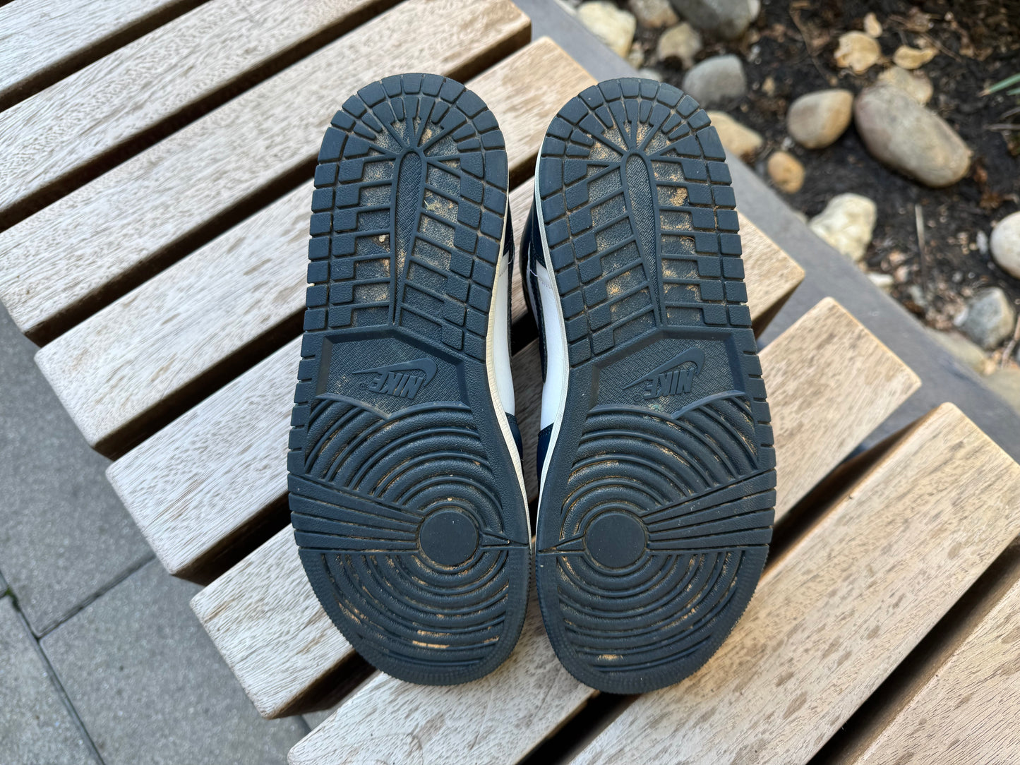 Jordan 1 Mid Armory Navy *USED* (NO BOX)