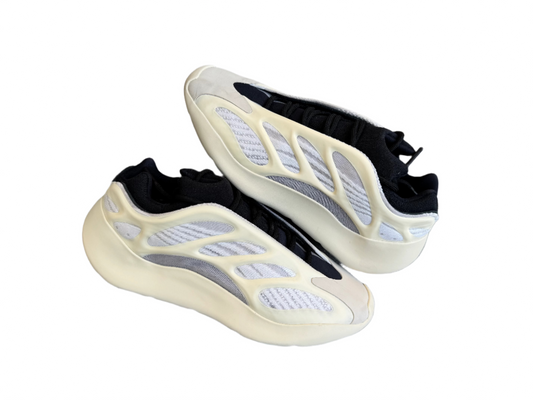 adidas Yeezy 700 V3 Azael *USED*