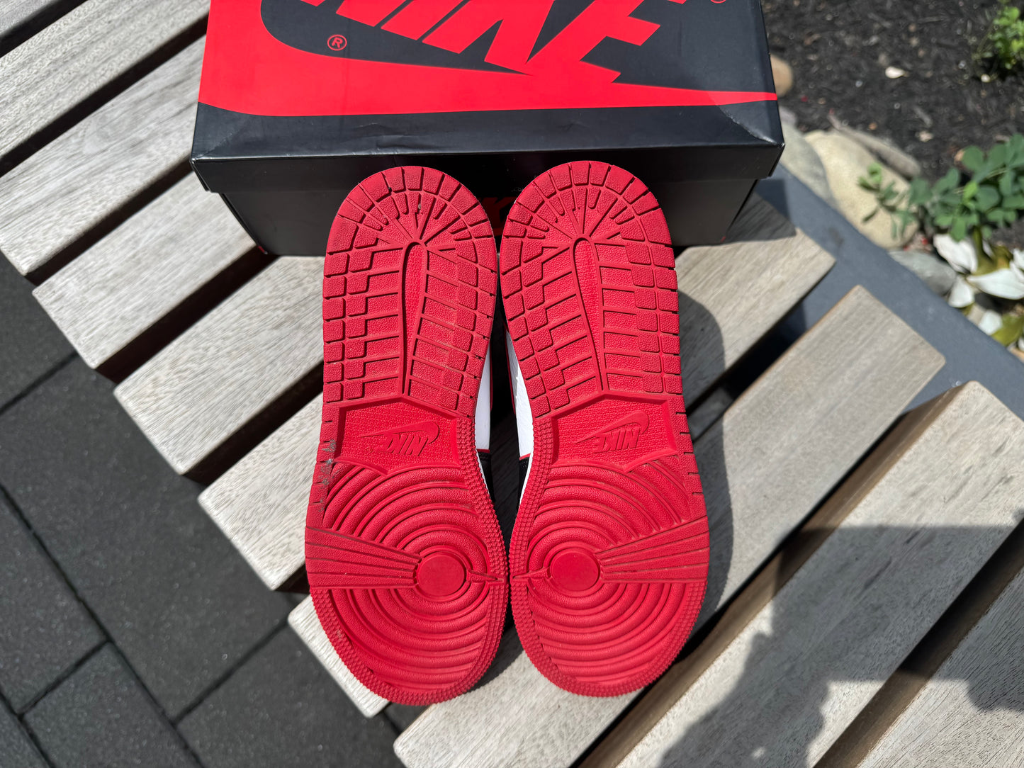 Jordan 1 Retro High Bloodline (GS) *USED*