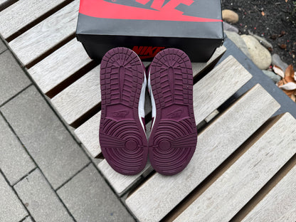 Jordan 1 Retro High OG Bordeaux (GS) *USED*