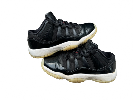Jordan 11 Retro Low 72-10 (GS) *USED*